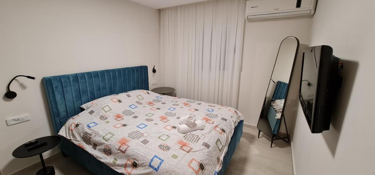 Yuval Holidey Aprtment Eilat Apartment Ngoại thất bức ảnh