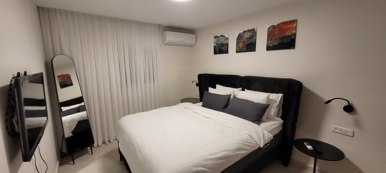 Yuval Holidey Aprtment Eilat Apartment Ngoại thất bức ảnh